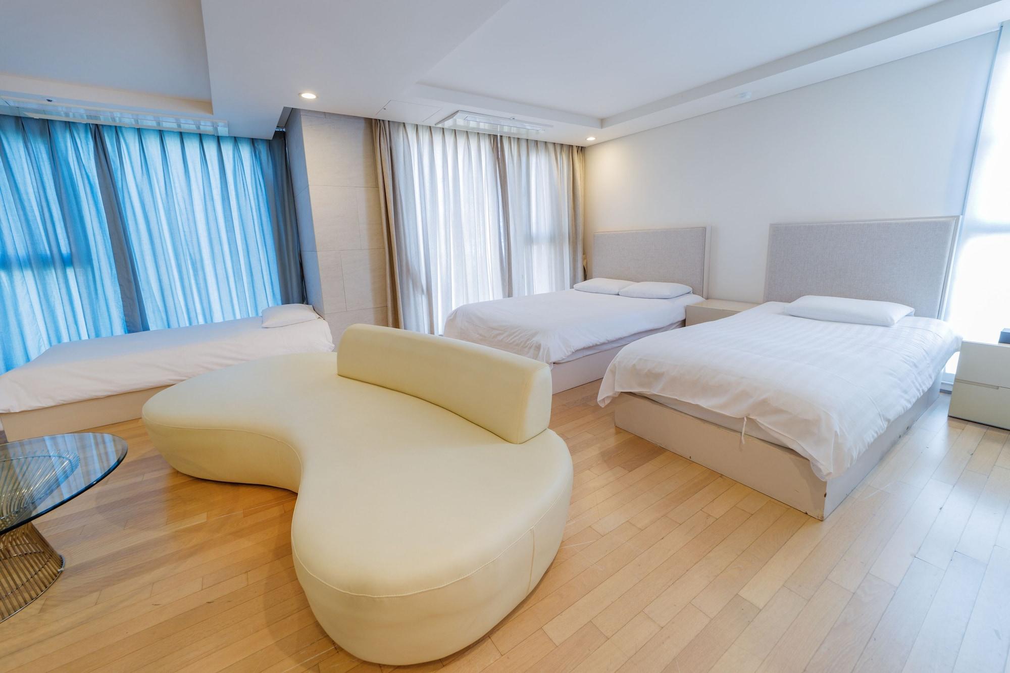 The Island Blue Hotel Seogwipo Eksteriør billede