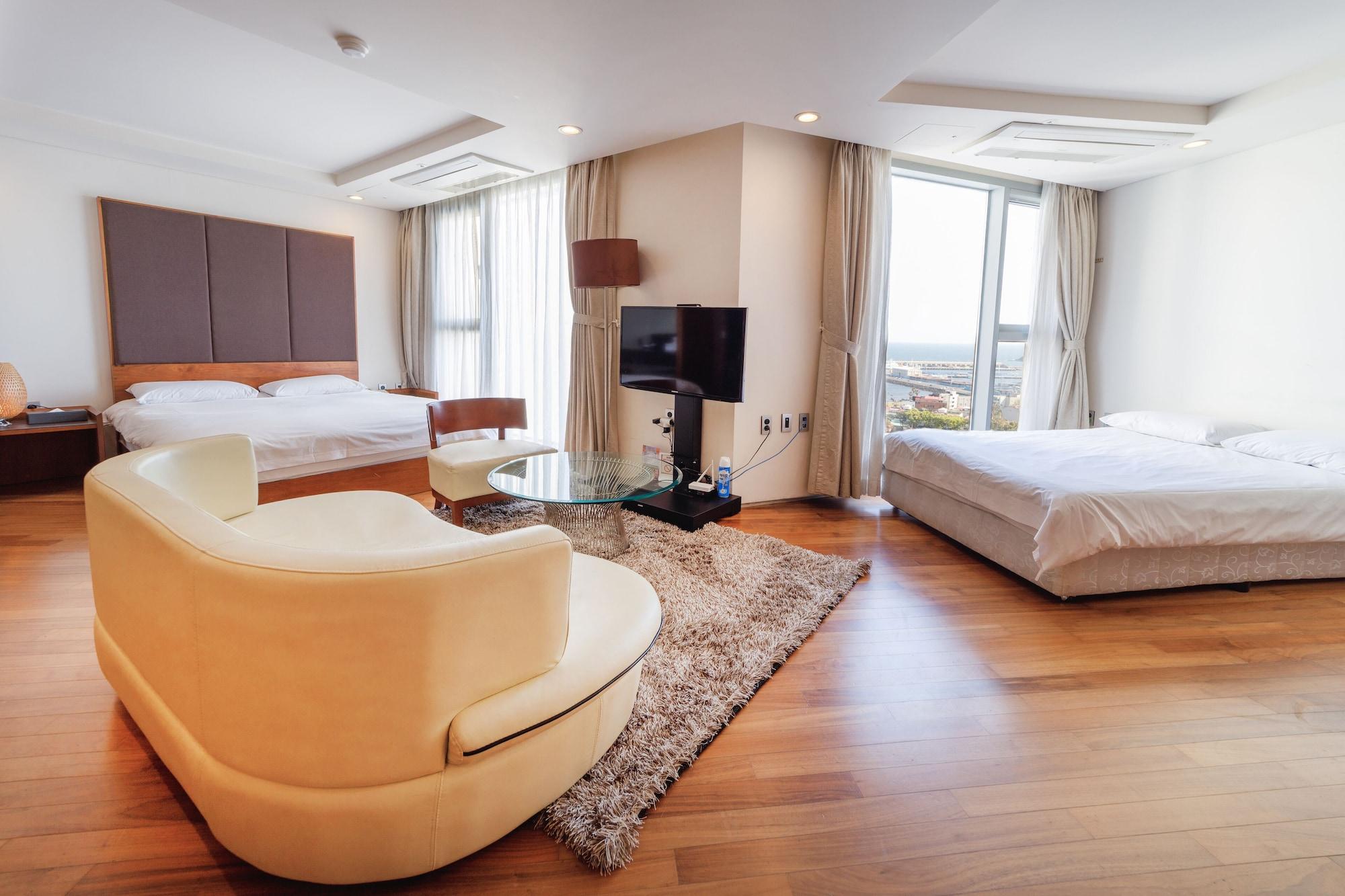 The Island Blue Hotel Seogwipo Eksteriør billede